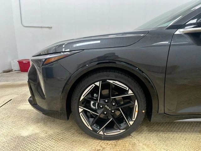 New 2026 Interstellar Gray Kia GT-Line image 20
