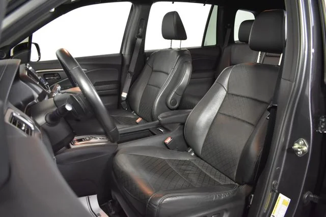 Used 2020 Gray Honda EX-L image 9