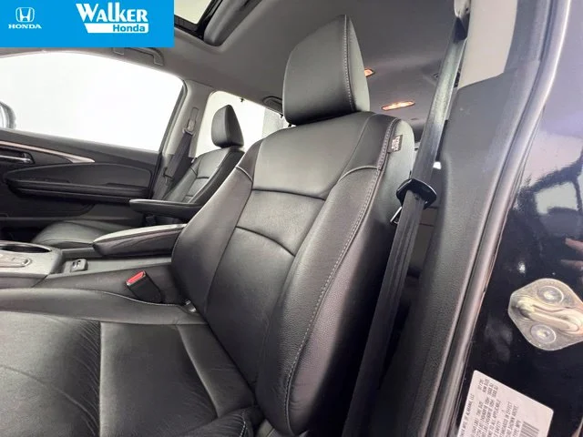 Used 2021 Black Honda EX-L image 39