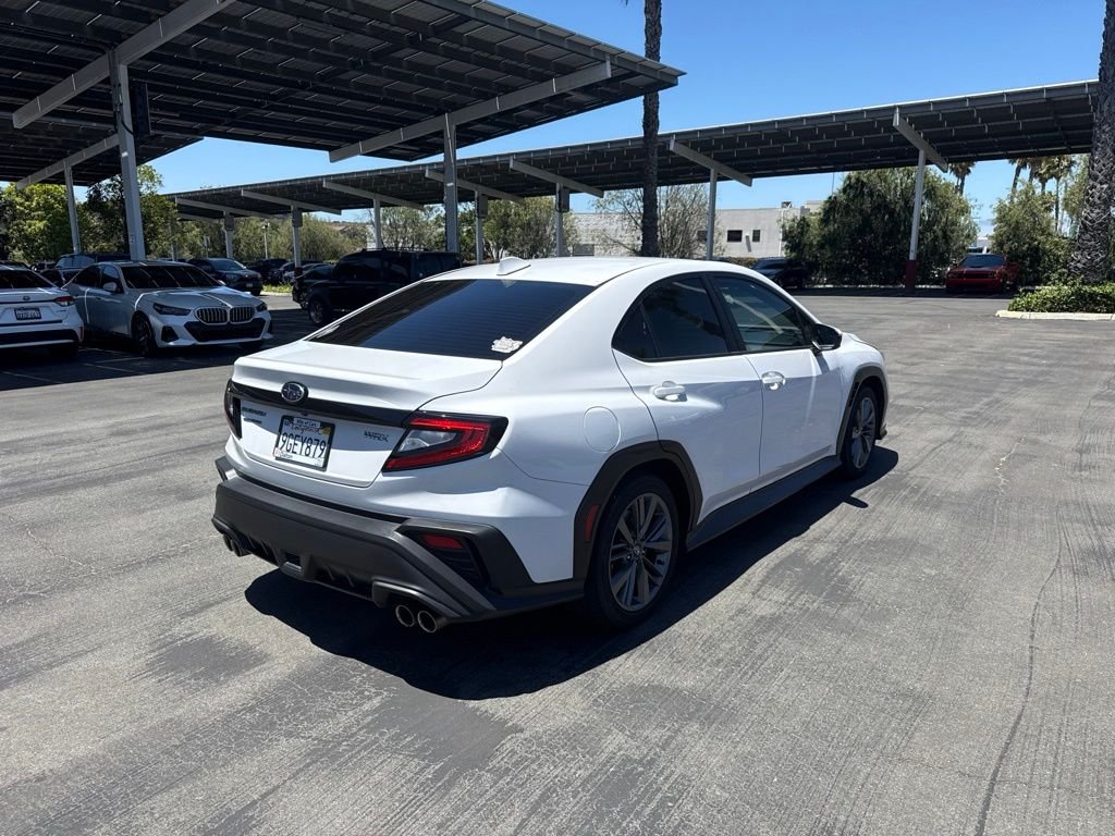 Used 2023 White Subaru Base image 3