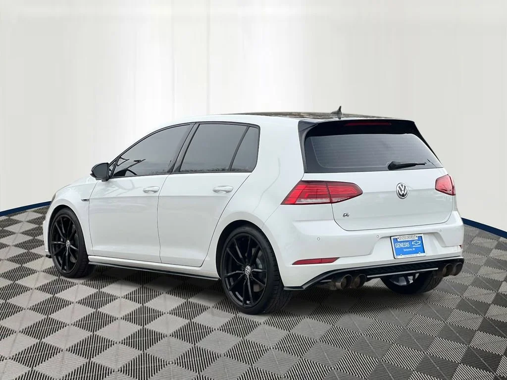 Used 2019 White Volkswagen 2.0T w/DCC & Navigation image 4