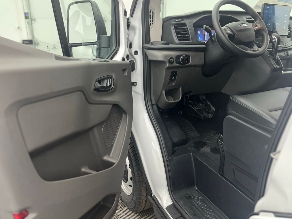 New 2026 White Ford Base image 20