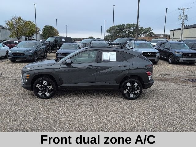 Used 2025 Gray Hyundai SEL image 3