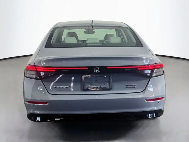New 2026 Urban Gray Pearl Honda Touring image 19