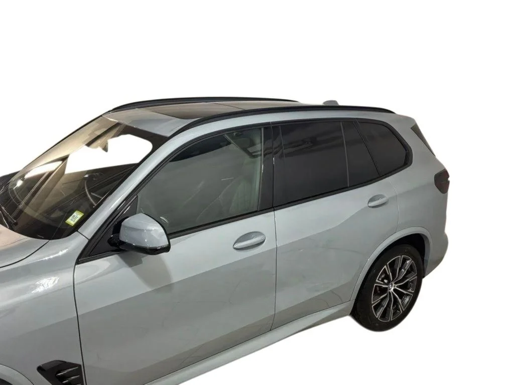 Used 2026 Gray BMW xDrive40i image 22