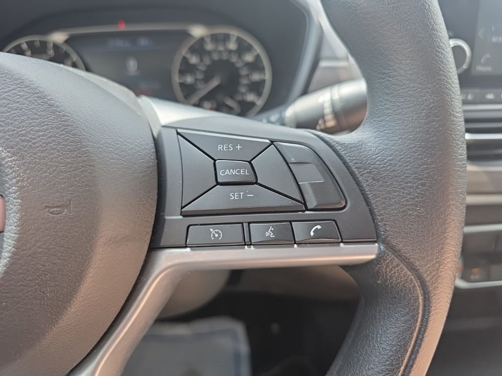 2025 Nissan Altima SV - Photo 22