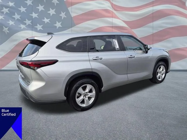 Used 2024 Silver Toyota LE image 3