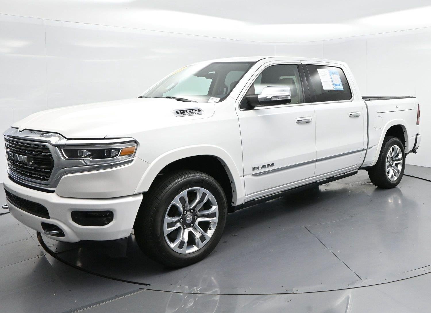 Used 2020 Ivory White Tri-Coat Pearlcoat Ram Limited image 3