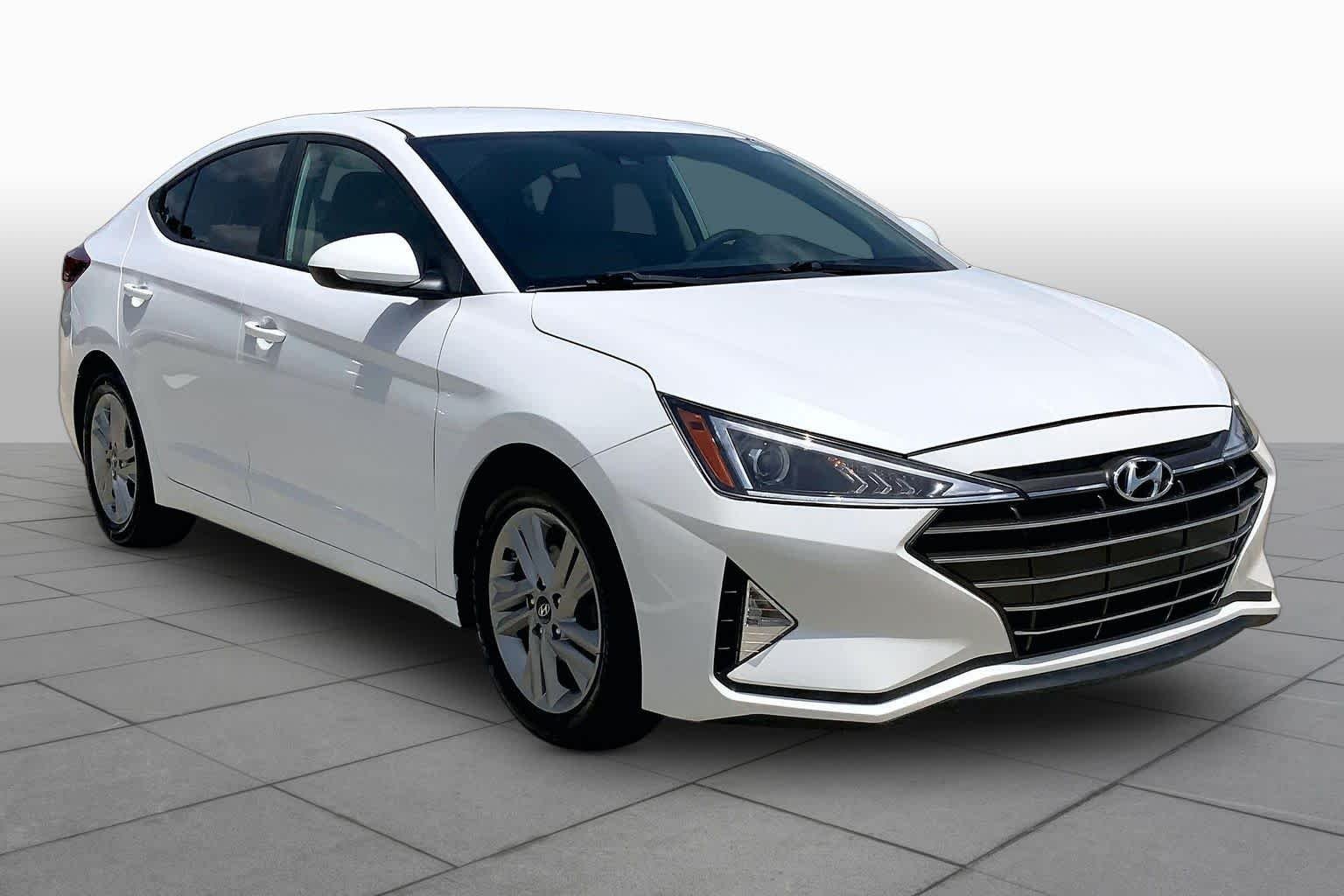 Used 2020 Quartz White Pearl Hyundai SEL image 3