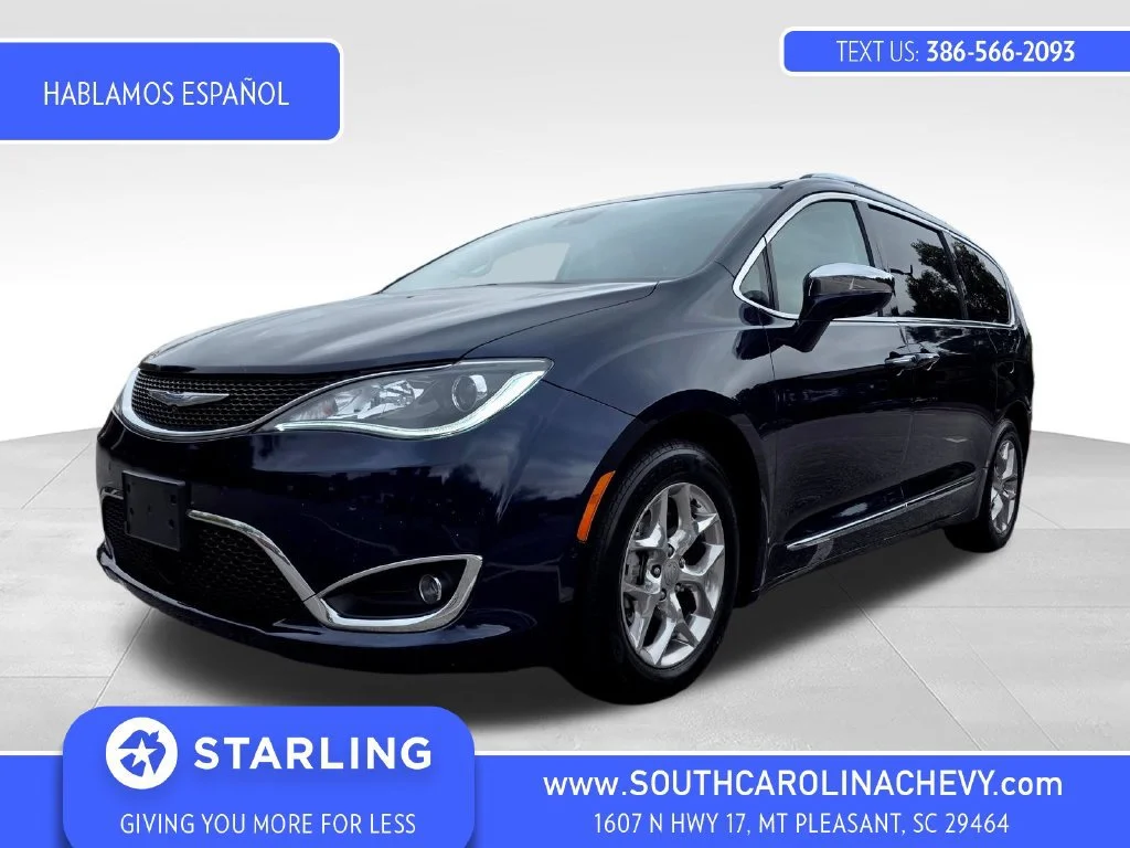 Used 2017 Blue Chrysler Limited image 1