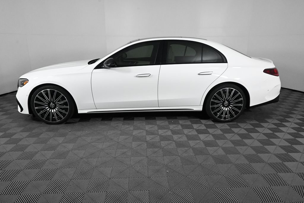 New 2026 Polar White Mercedes-Benz E 450 image 3