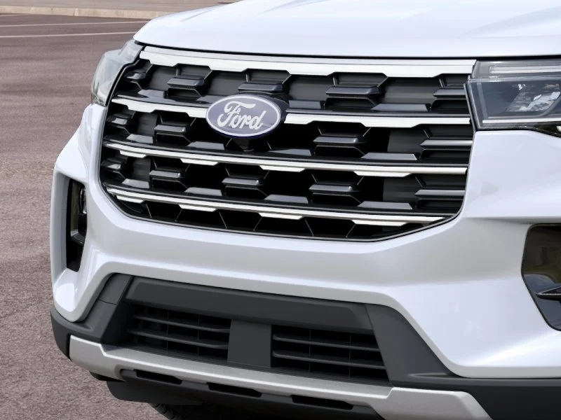 New 2027 Star White Metallic Tri-Coat Ford Active image 36