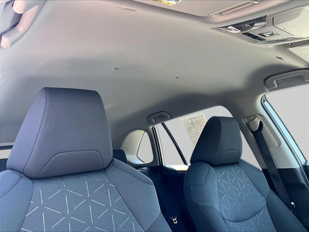 Used 2025 Silver Toyota XLE image 22