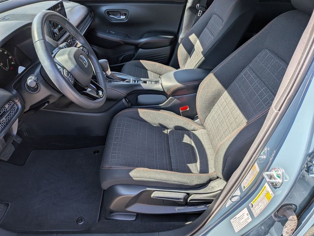 Used 2024  Honda Sport image 11