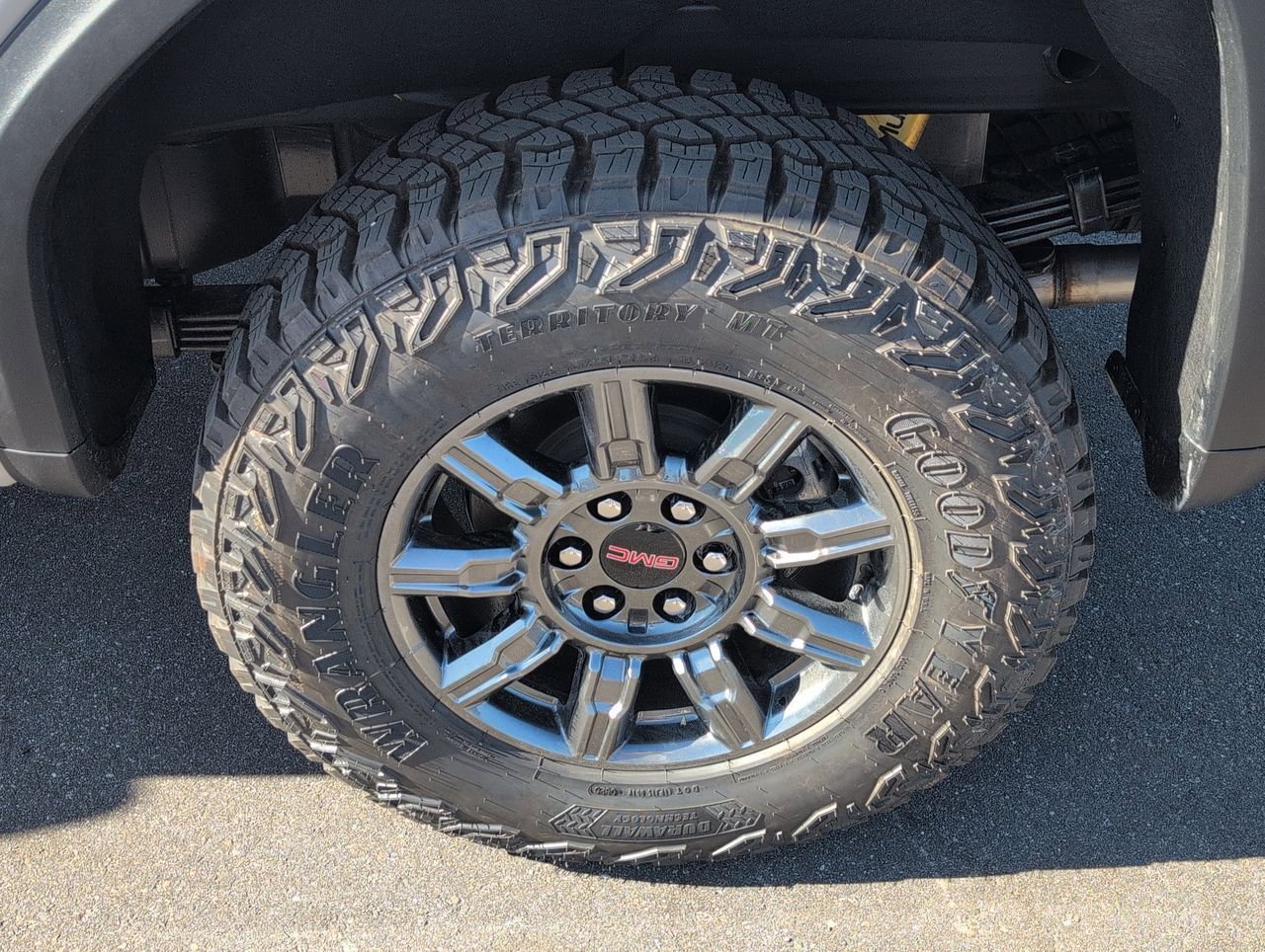 2026 GMC Sierra 1500 AT4X - Photo 33
