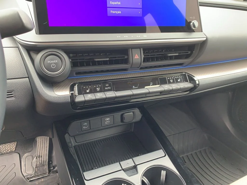 Used 2025 Red Toyota Limited image 25