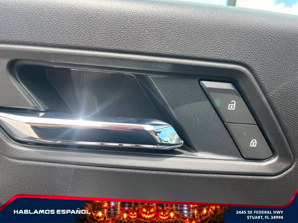 New 2026 Summit White GMC Elevation image 14