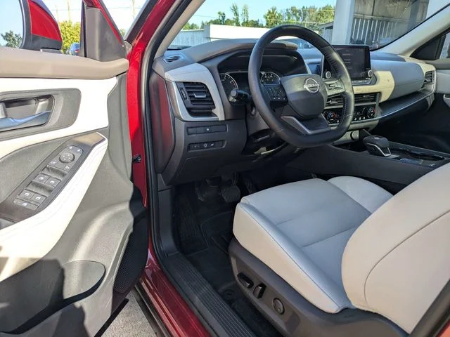 Used 2025 Red Nissan SV image 21