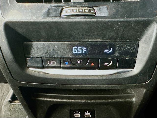 Used 2023 Gray BMW xDrive30i image 27