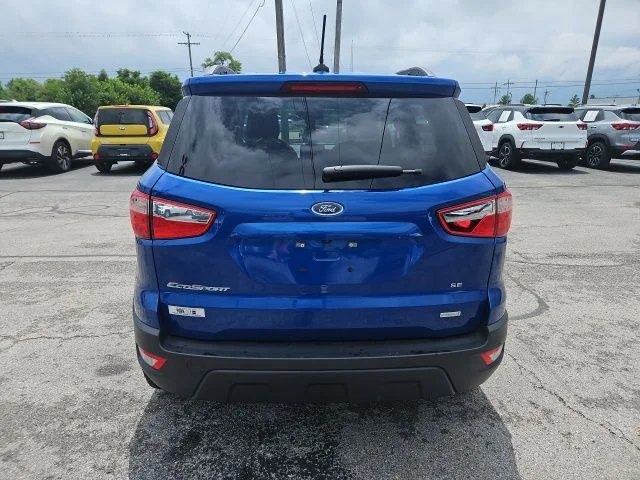 Used 2020 Blue Ford SE image 14