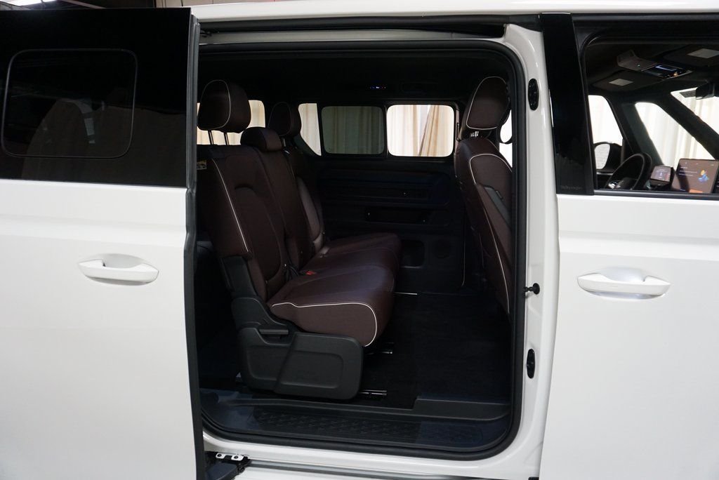 2025 Volkswagen ID. Buzz PRO S - Photo 36