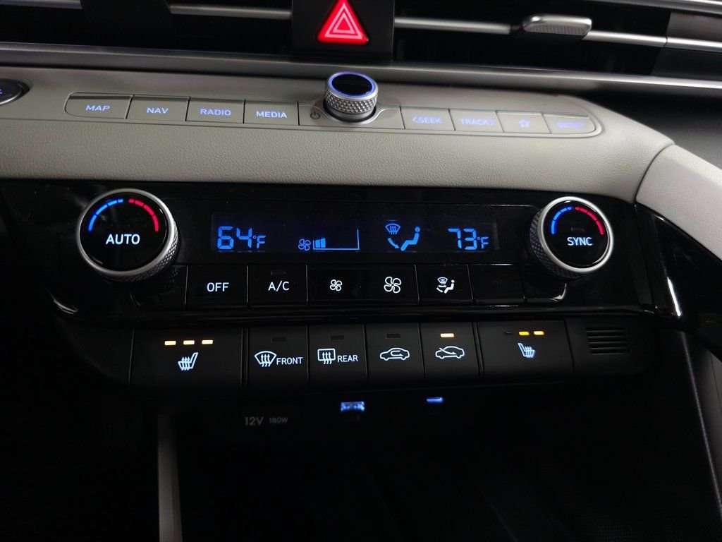 2024 Hyundai Elantra Limited - Photo 32
