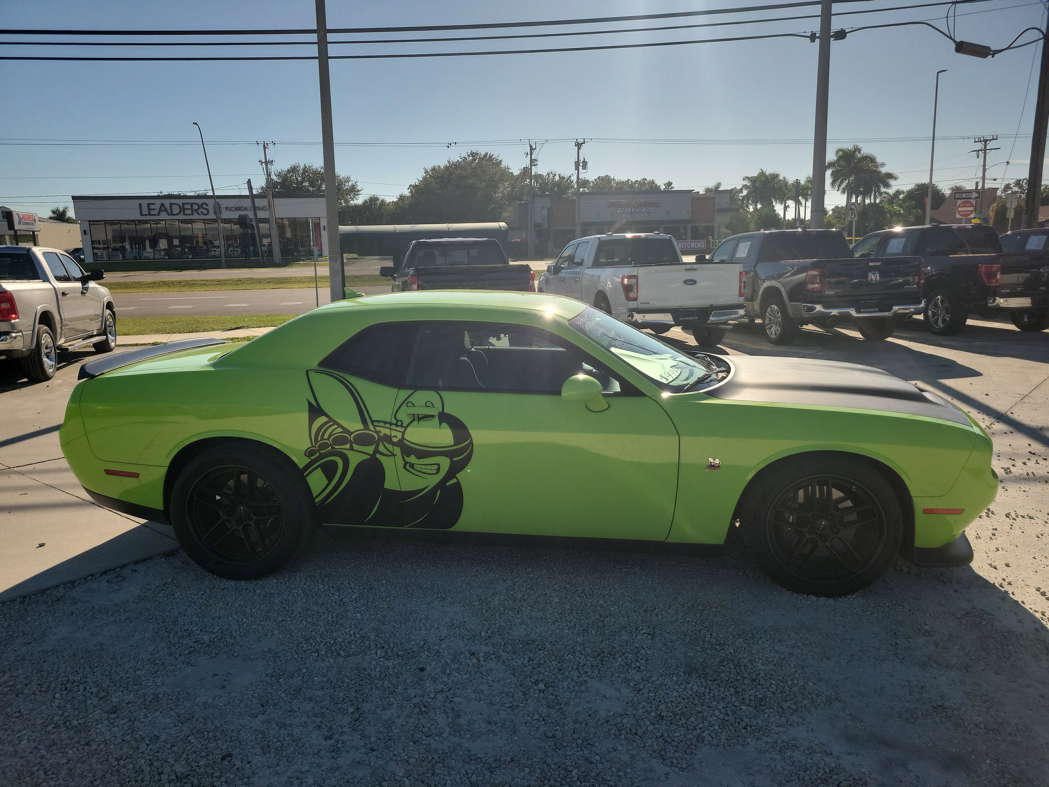 Used 2023 Sublime Metallic Clearcoat Dodge R/T Scat Pack image 7