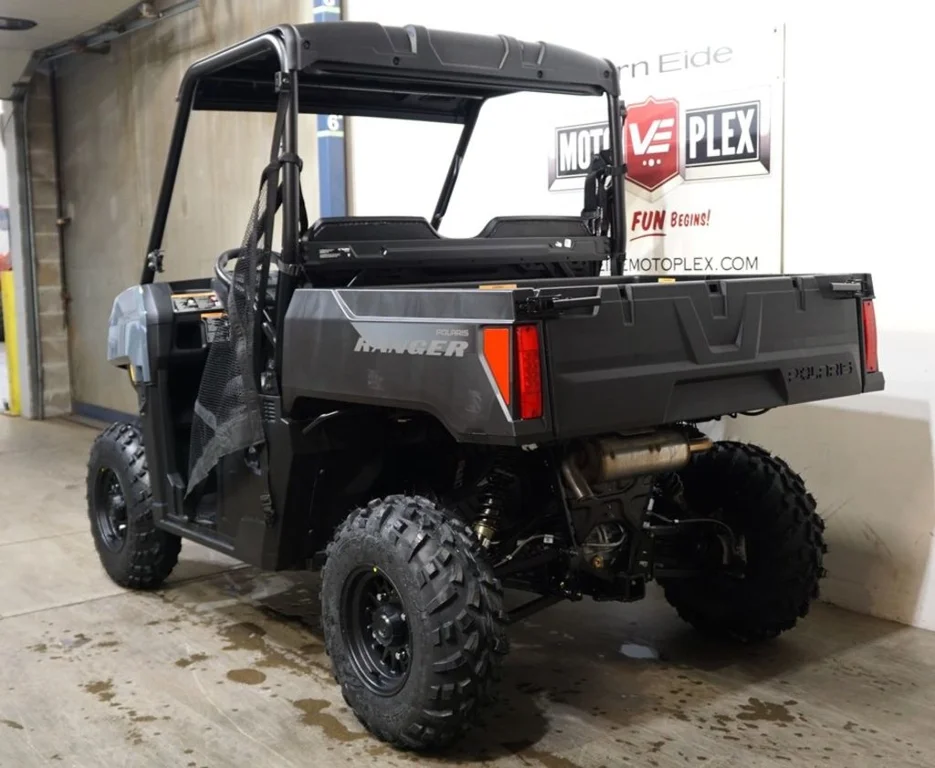 New 2026 STEALTH GRAY Polaris  image 3