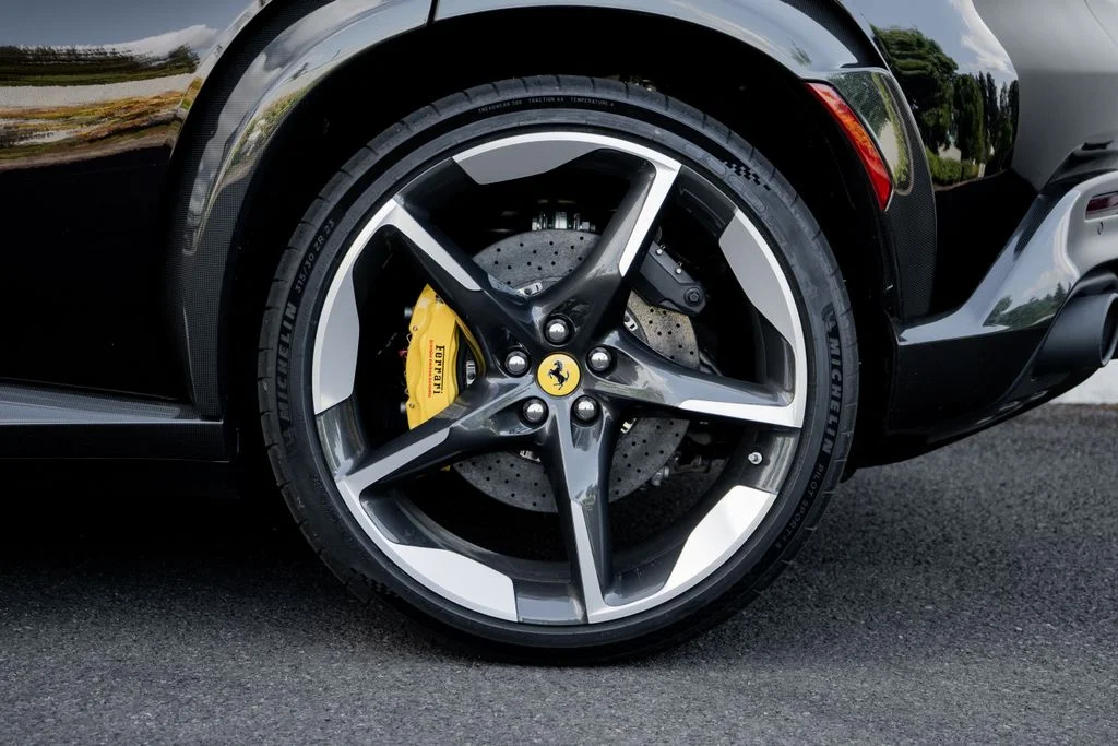 Used 2023 Nero Purosangue Ferrari Base image 18