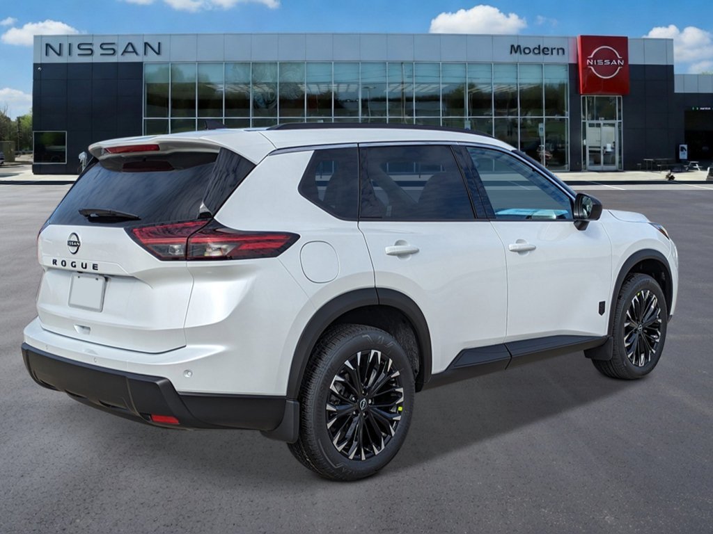 New 2026 Everest White Pearl Tricoat Nissan Dark Armor image 5