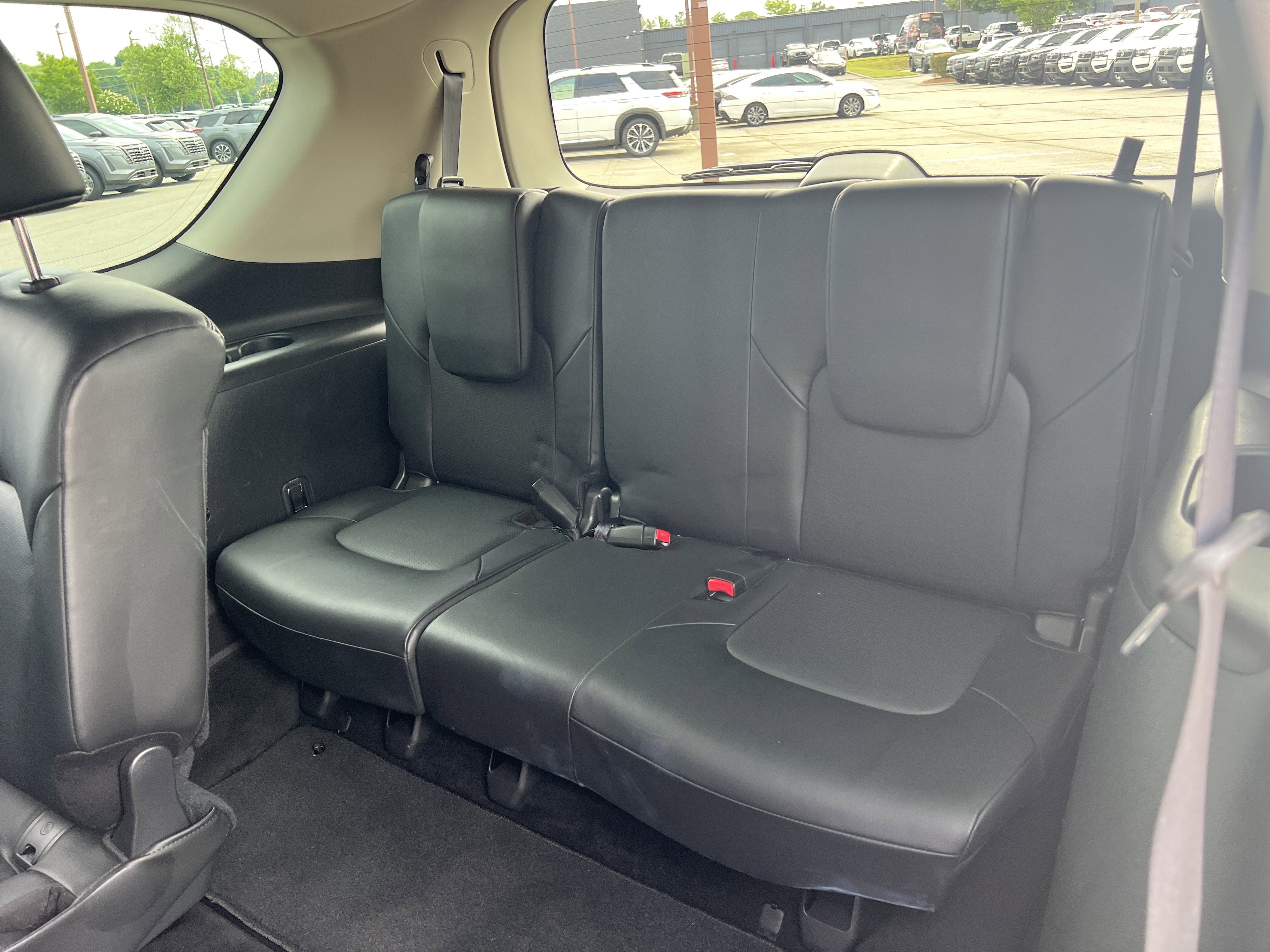 Certified Used 2022 Gun Metallic Nissan SL image 30