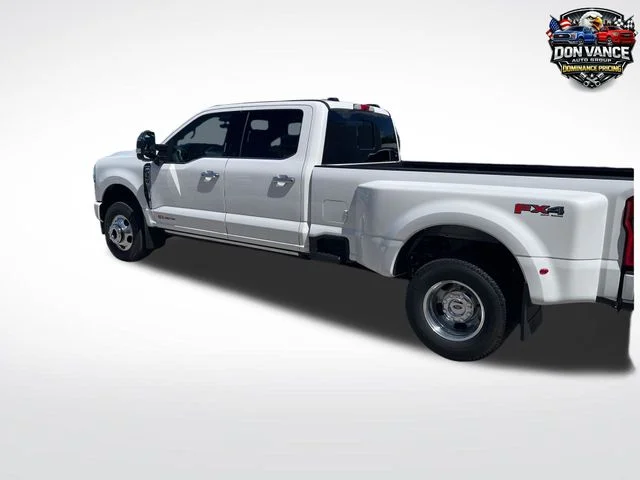 New 2026 White Ford Platinum Plus image 3