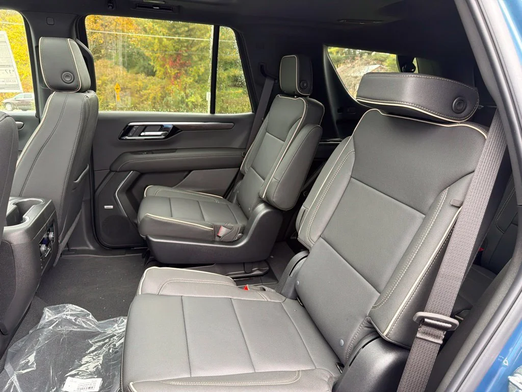 New 2026 Lakeshore Blue Metallic Chevrolet Premier image 10
