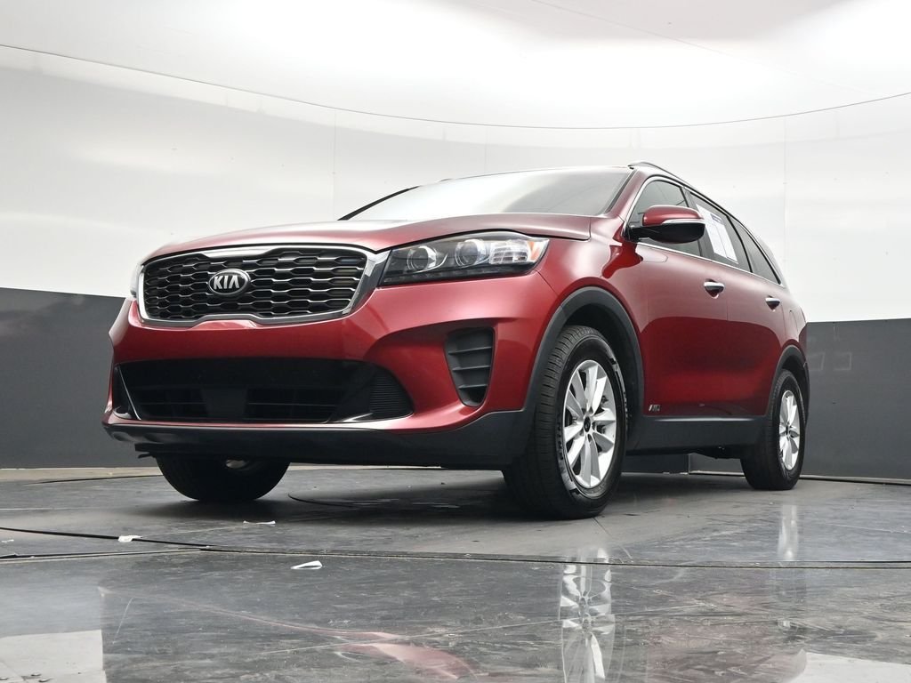 Used 2020 Red Kia LX image 32
