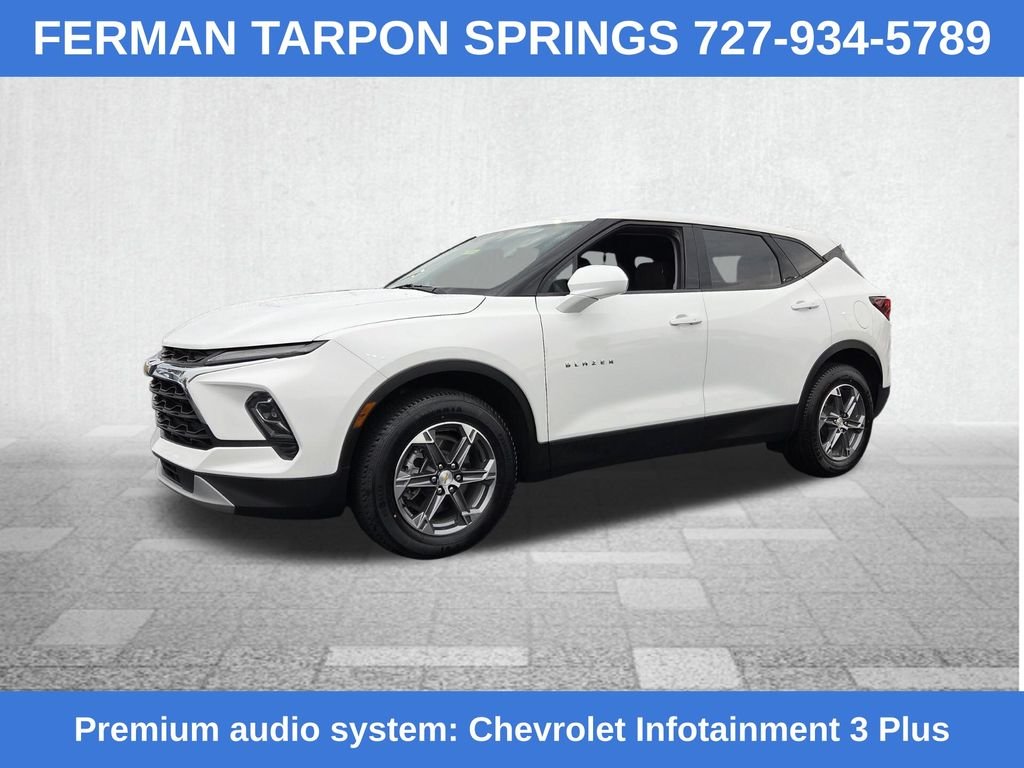 Used 2023 White Chevrolet LT image 6