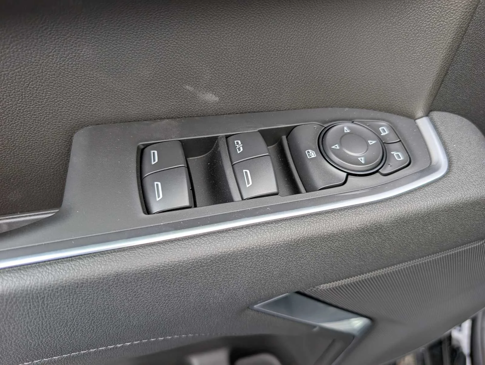 2026 Chevrolet Silverado 1500 RST - Photo 28