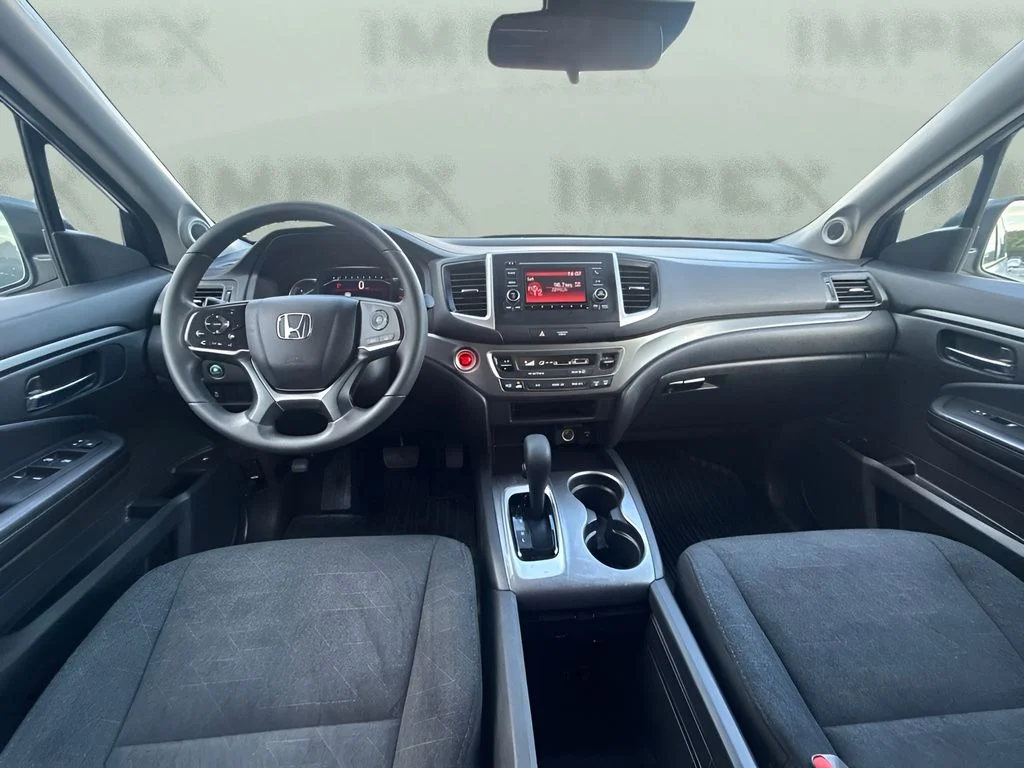Used 2020 White Honda LX image 11