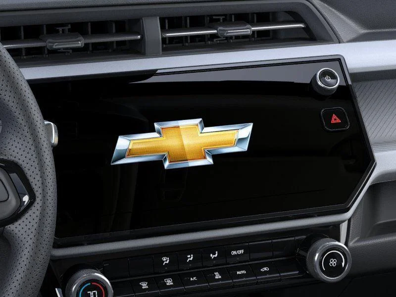 New 2027 Summit White Chevrolet LT image 20