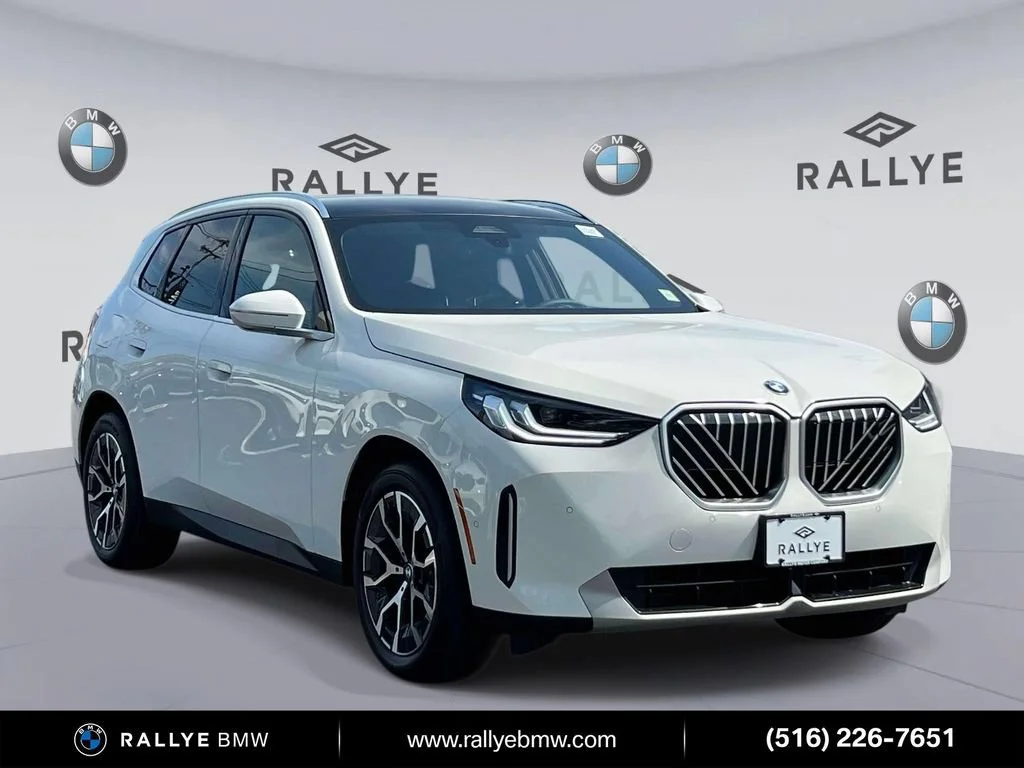 Certified Used 2026 Alpine White BMW 30 xDrive image 1