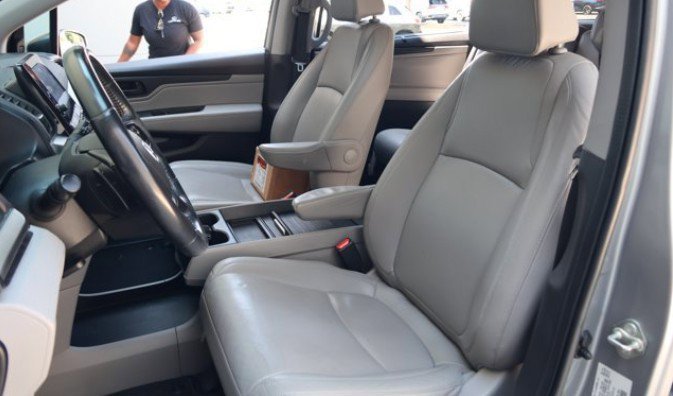 Used 2019 Lunar Silver Metallic Honda EX-L image 9