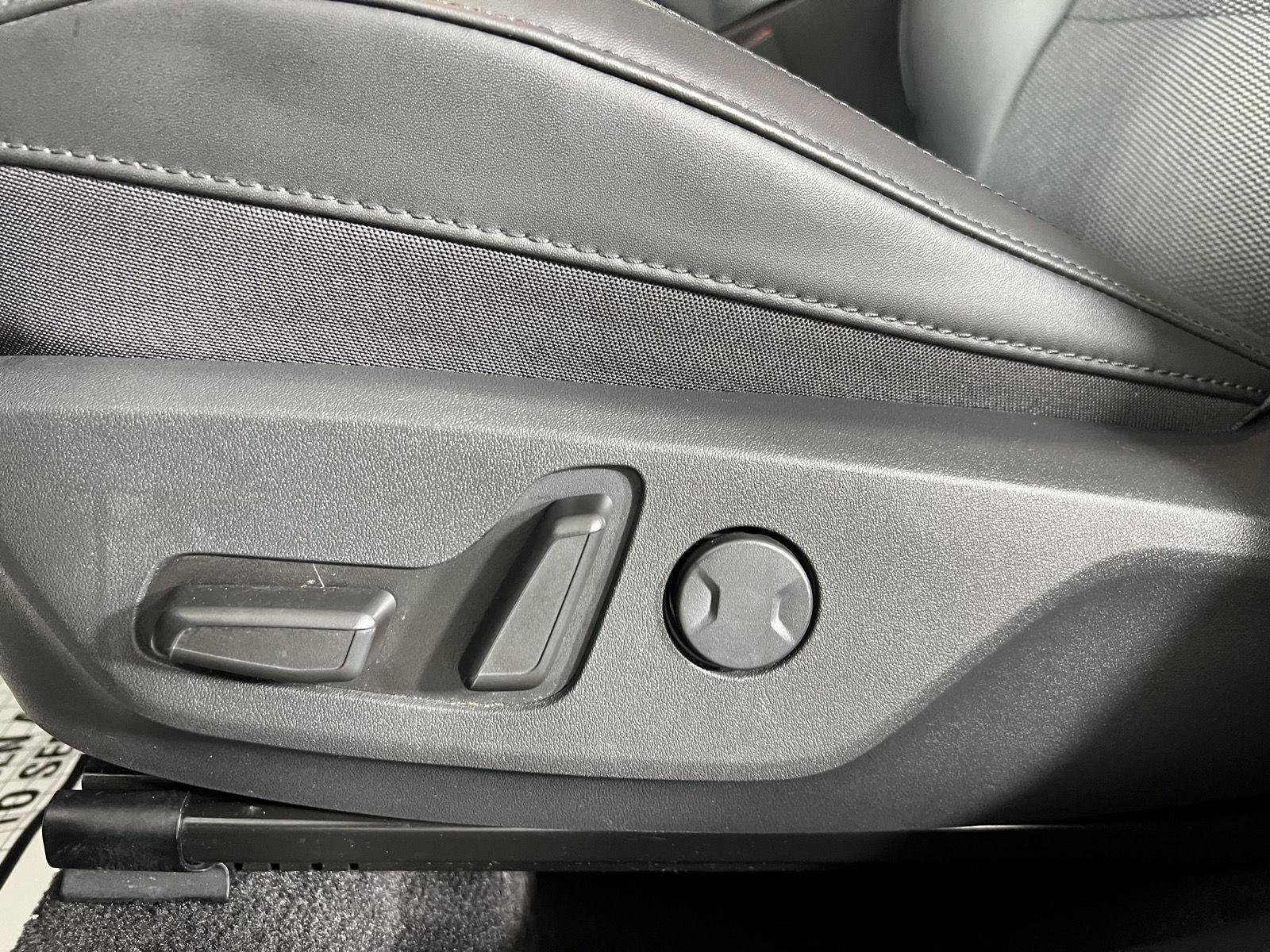 Used 2024 Graphite Gray Kia EX image 15