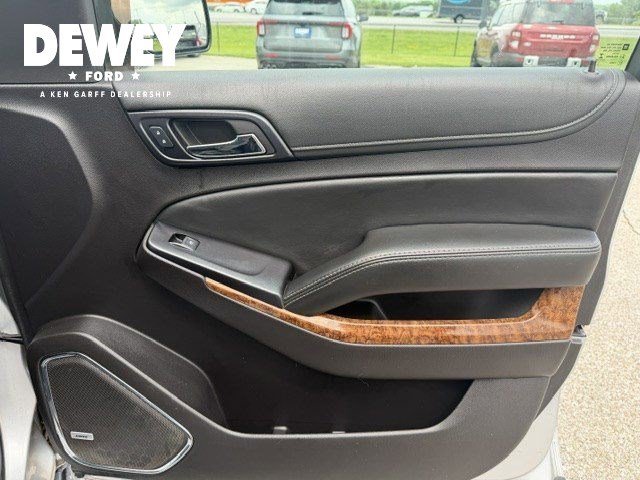 Used 2016 Silver Ice Metallic Chevrolet LTZ image 37