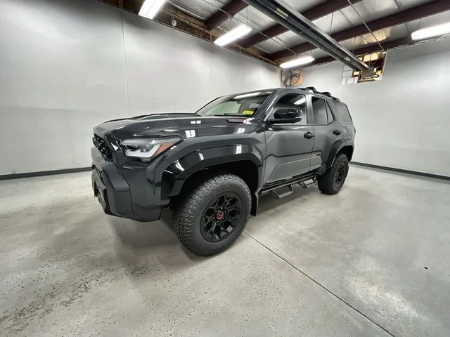 2026 Toyota 4Runner i-FORCE MAX 4Runner TRD Pro