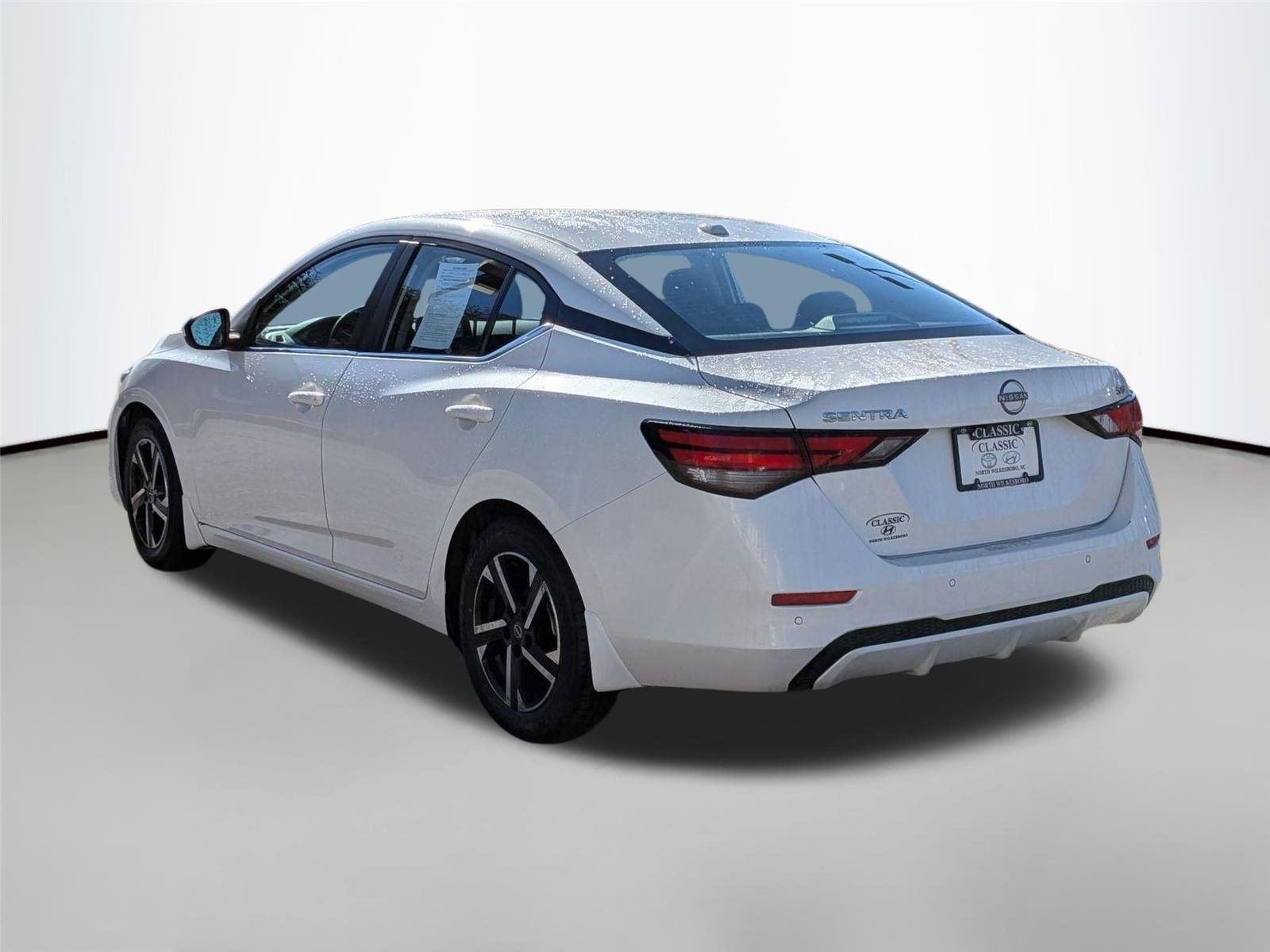 Used 2024 Aspen White Tricoat Nissan SV image 7
