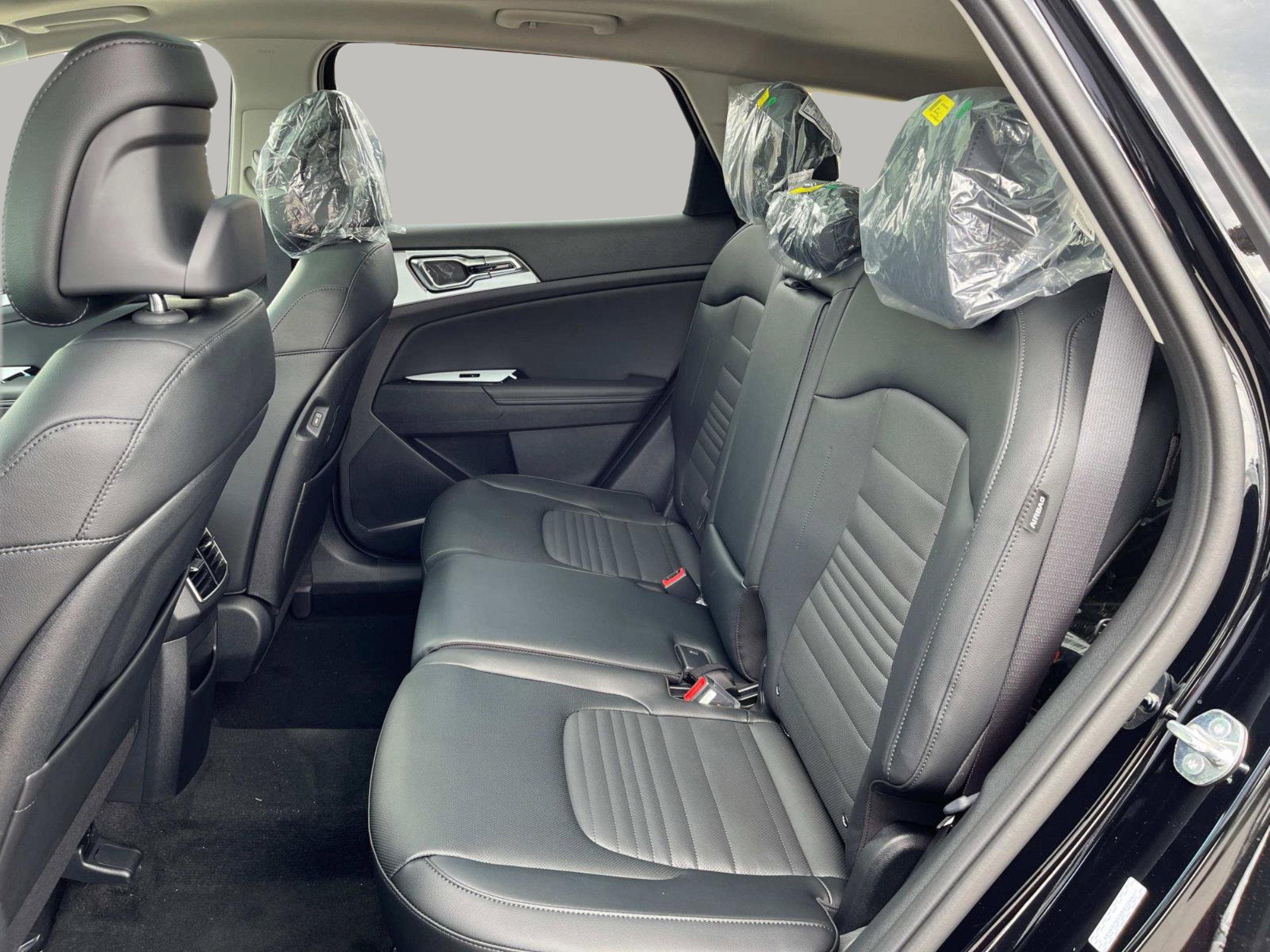 Used 2024 Ebony Black Kia SX-Prestige image 21