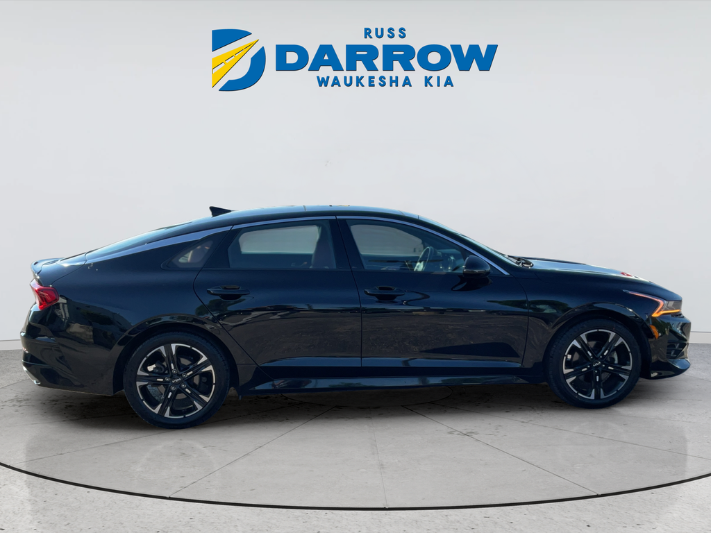 Used 2023 Black Kia GT-Line image 6