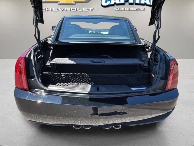 Used 2006 Black Raven Cadillac VSER image 12