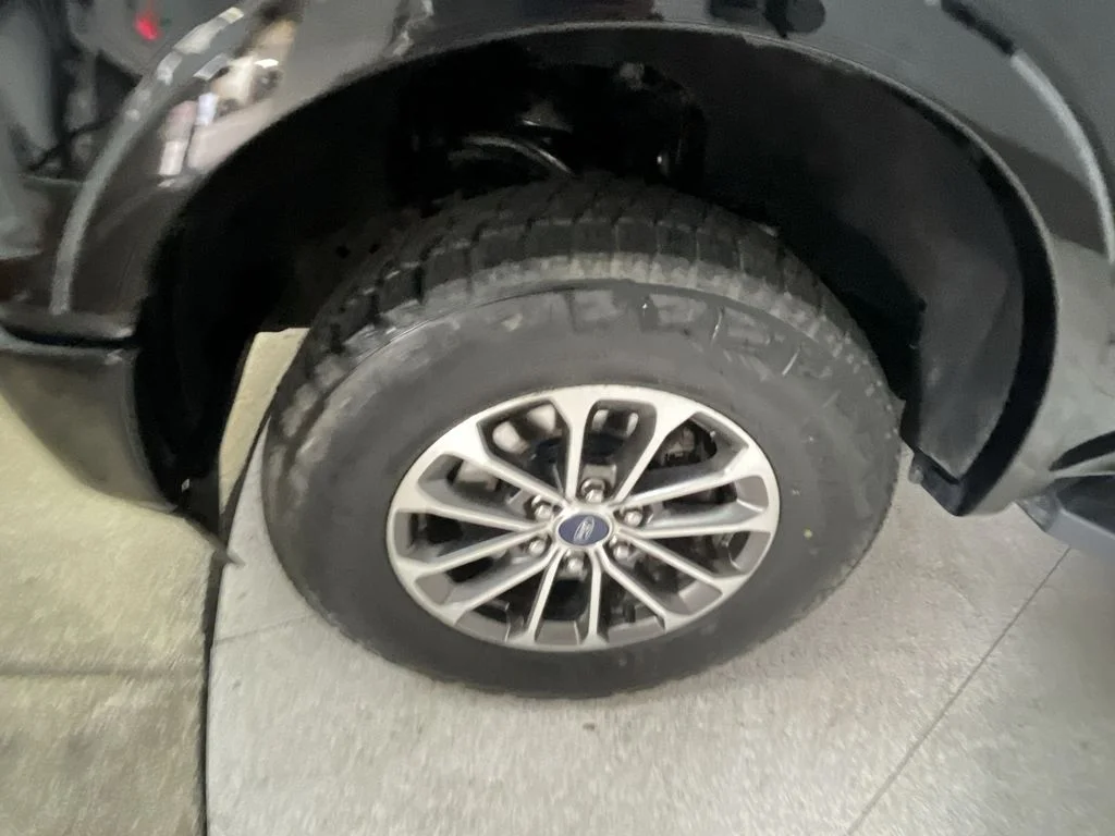 Used 2020 Black Ford  image 14