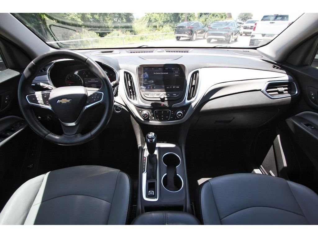 Used 2021 White Chevrolet Premier image 11