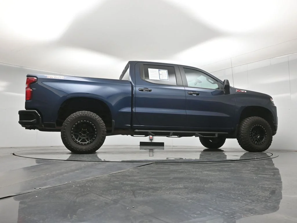 Used 2020 Blue Chevrolet LT Trail Boss image 48